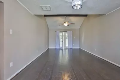 506 Castlelake Drive, Friendswood, TX 77546 - Photo 3