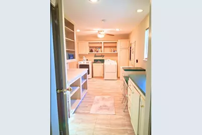 913 Cherry Hills Drive, Huntsville, TX 77340 - Photo 15