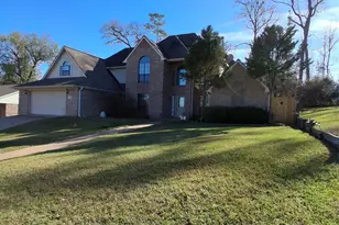 913 Cherry Hills Dr, Huntsville, TX 77340 - Photo 3