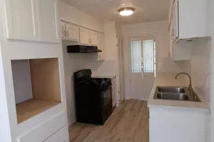 2008 Williamsburg Ct N, League City, TX 77573 - Photo 7