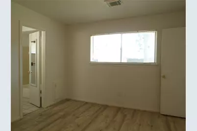 2008 Williamsburg Court N, League City, TX 77573 - Photo 11