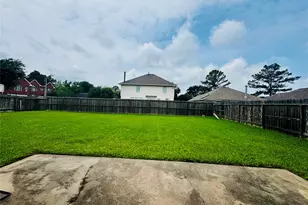 17118 Amber Ridge Dr, Sugar Land, TX 77498 - Photo 19