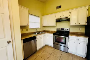 17118 Amber Ridge Dr, Sugar Land, TX 77498 - Photo 11
