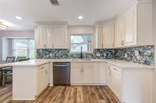 1843 Spruce Knob Dr, Houston, TX 77339 - Photo 11