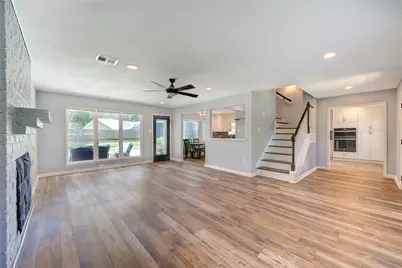 1843 Spruce Knob Drive, Houston, TX 77339 - Photo 5