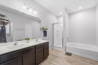 11518 Castle Nugent Court, Conroe, TX 77304 - Photo 13