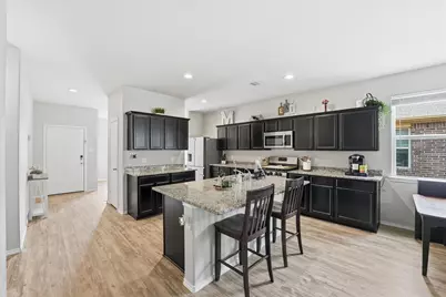 11518 Castle Nugent Court, Conroe, TX 77304 - Photo 3