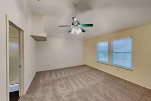 10514 Wayward Wind Ln, Houston, TX 77064 - Photo 7