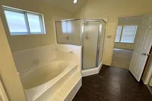 10514 Wayward Wind Ln, Houston, TX 77064 - Photo 13