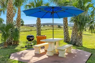 1401 E Beach Dr, Galveston, TX 77550 - Photo 25