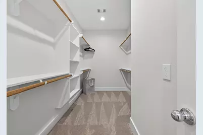 833 Dorchester St Street #E, Houston, TX 77022 - Photo 21