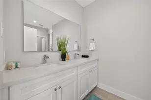 833 Dorchester St St, Houston, TX 77022 - Photo 29