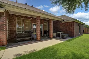 20 Chuckwagon Ct, Angleton, TX 77515 - Photo 33