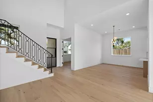 8021 Turquoise Ln, Houston, TX 77055 - Photo 11