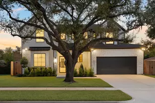 8021 Turquoise Ln, Houston, TX 77055 - Photo 5