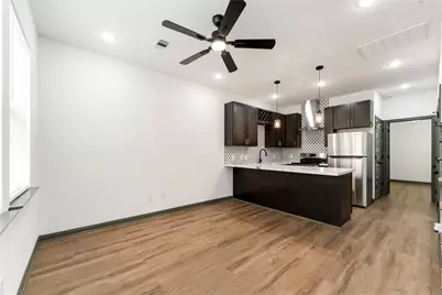 7987 Chateau Street #D, Houston, TX 77028 - Photo 9
