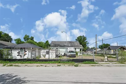 1166 Luzon Street, Houston, TX 77009 - Photo 5