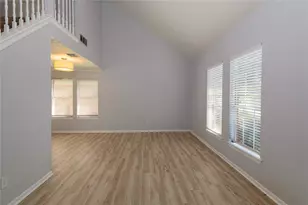 14831 St Cloud Dr, Houston, TX 77062 - Photo 3