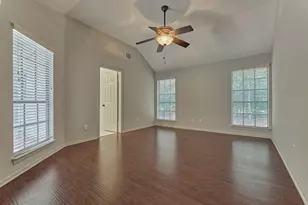 2 Village Knoll Pl, The Woodlands, TX 77381 - Photo 23