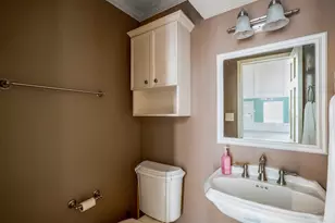 17214 Hill View Ln, Spring, TX 77379 - Photo 11