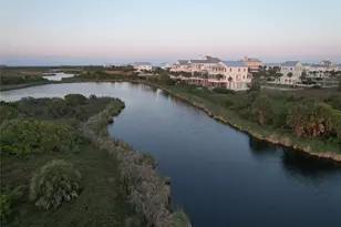 1510 Beachtown Dr, Galveston, TX 77550 - Photo 41