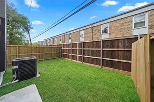7242 St Augustine St, Houston, TX 77021 - Photo 23