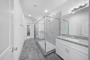 7242 St Augustine St, Houston, TX 77021 - Photo 15