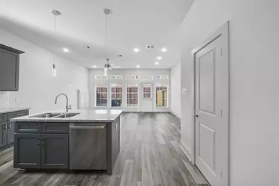 7242 Saint Augustine Street #A, Houston, TX 77021 - Photo 5
