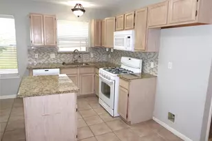 6418 New World Dr, Katy, TX 77449 - Photo 9