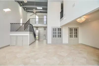 6 River Hollow Lane, Houston, TX 77027 - Photo 9