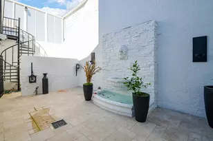 6 River Hollow Ln, Houston, TX 77027 - Photo 43