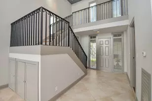 6 River Hollow Ln, Houston, TX 77027 - Photo 5