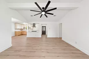 2413 Shadowdale Dr, Houston, TX 77043 - Photo 3