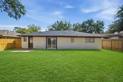 2413 Shadowdale Drive, Houston, TX 77043 - Photo 17