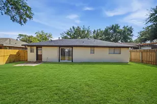 2413 Shadowdale Dr, Houston, TX 77043 - Photo 17
