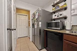 9426 Peridot Green Dr, Rosharon, TX 77583 - Photo 19