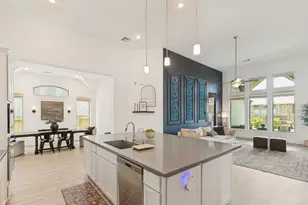 4923 Opal Sunset Ct, League City, TX 77573 - Photo 9