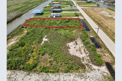 1263 Van Sant, Gilchrist, TX 77617 - Photo 5