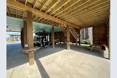 3092 Patty, Port Bolivar, TX 77650 - Photo 9