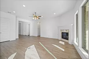21119 Cove Coast Dr, Cypress, TX 77433 - Photo 19