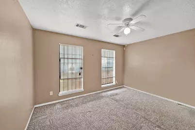 12821 Donegal Way, Houston, TX 77047 - Photo 11