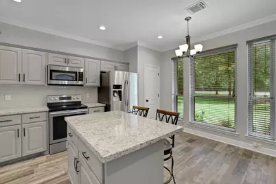 23943 Lost Spur, New Caney, TX 77357 - Photo 5