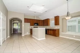 9019 Morningstar Dr, Sugar Land, TX 77479 - Photo 5