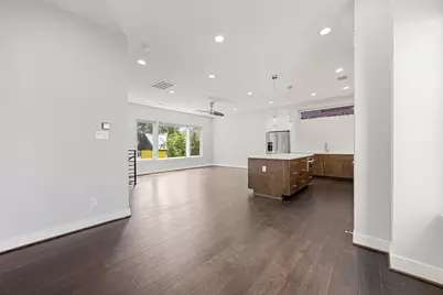 904 W 25th Street #D, Houston, TX 77008 - Photo 13