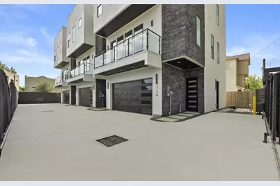 3118 Clay Street, Houston, TX 77003 - Photo 1