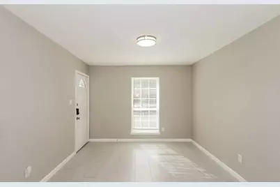 16739 Forest Bend Avenue, Friendswood, TX 77546 - Photo 3