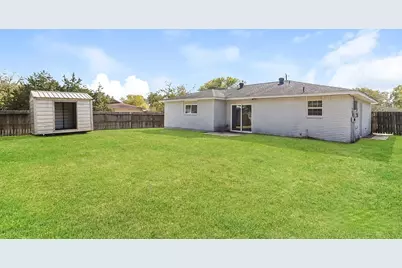 16739 Forest Bend Avenue, Friendswood, TX 77546 - Photo 15