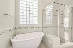 734 N Shepherd Dr, Houston, TX 77007 - Photo 25