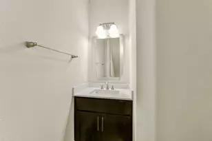 734 N Shepherd Dr, Houston, TX 77007 - Photo 17