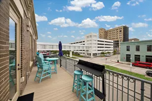 222 20th St, Galveston, TX 77550 - Photo 27
